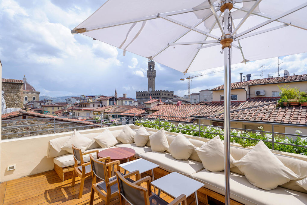 La-Terrazza-at-Hotel-Continentale.jpg