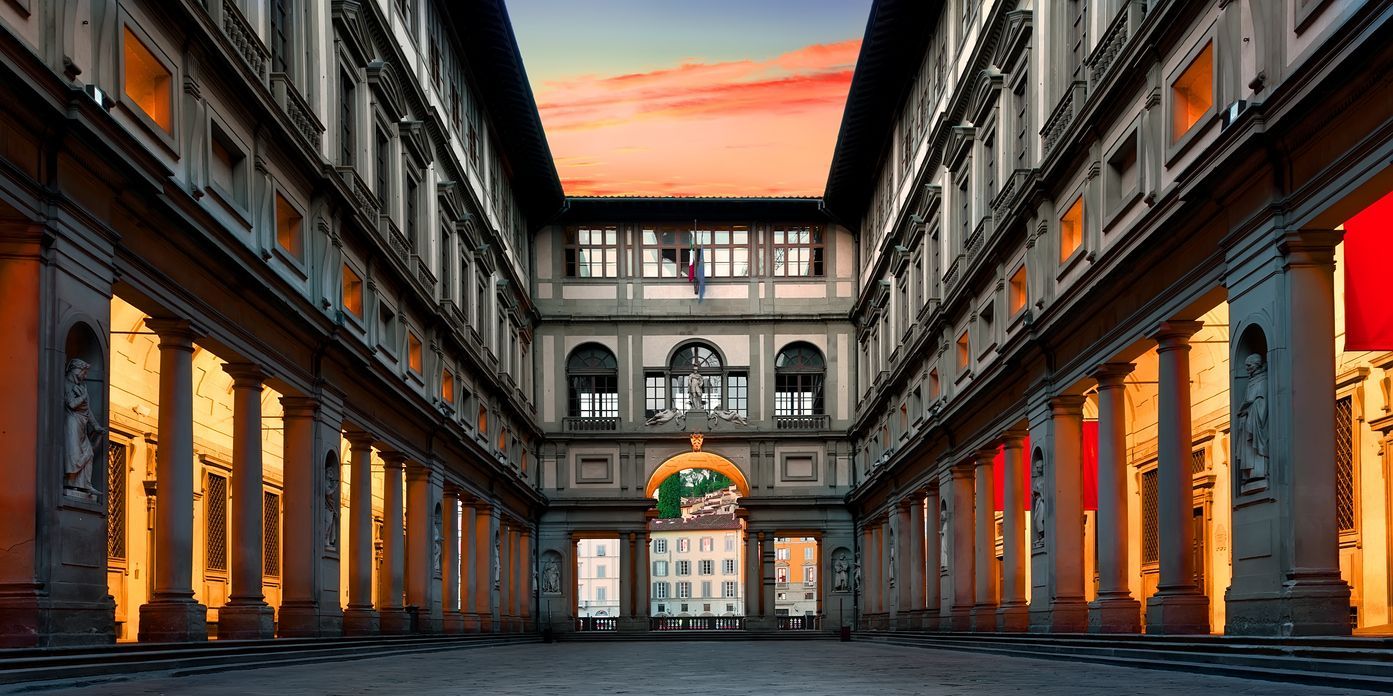 visita serale agli uffizzi firenze