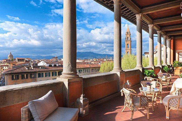 Loggia-Roof-Bar-at-Palazzo-Guadagni.jpg