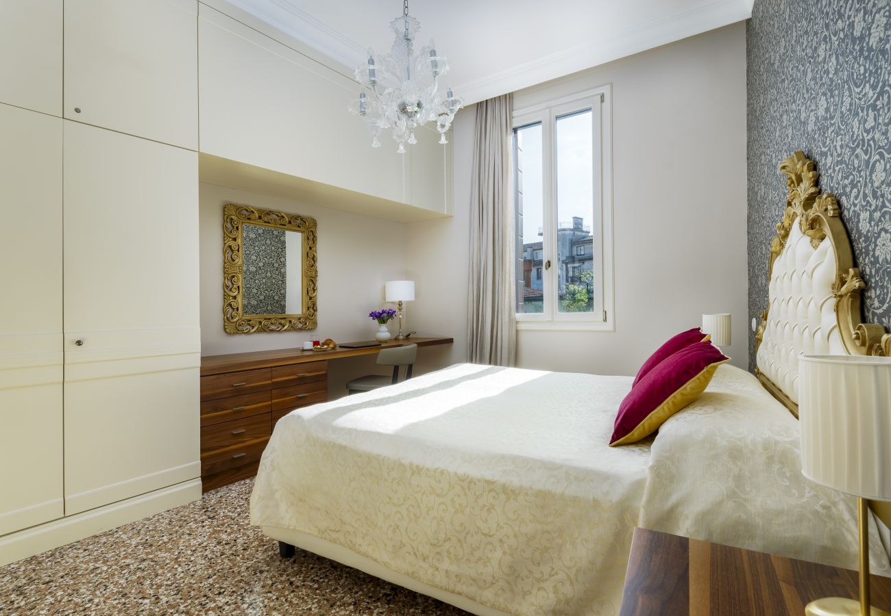 Ferienwohnung in Venedig - Ca' Mainella Grand Canal Ferienwohnung in Venedig - Ca' Mainella Grand Canal