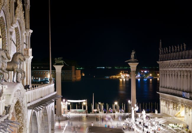 Ferienwohnung in Venezia - Due Leoni Terrace in St. Mark's Square Ferienwohnung in Venezia - Due Leoni Terrace in St. Mark's Square