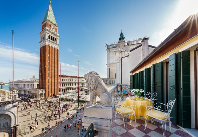 Ferienwohnung in Venezia - Due Leoni Terrace in St. Mark's Square Ferienwohnung in Venezia - Due Leoni Terrace in St. Mark's Square