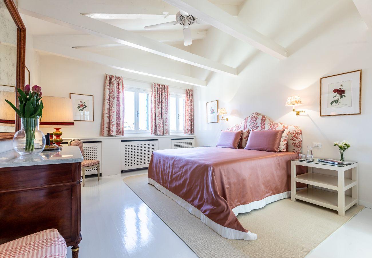 Ferienwohnung in Venedig - La casa di Hubert De Givenchy Ferienwohnung in Venedig - La casa di Hubert De Givenchy