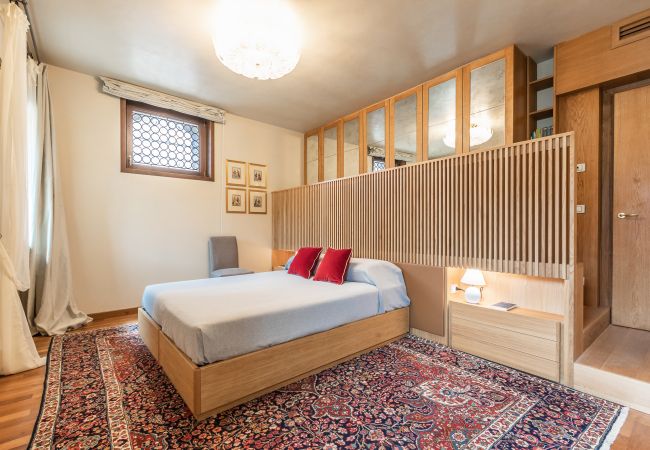 Ferienwohnung in Venezia - Ca' dei Diamanti Grand Canal Ferienwohnung in Venezia - Ca' dei Diamanti Grand Canal