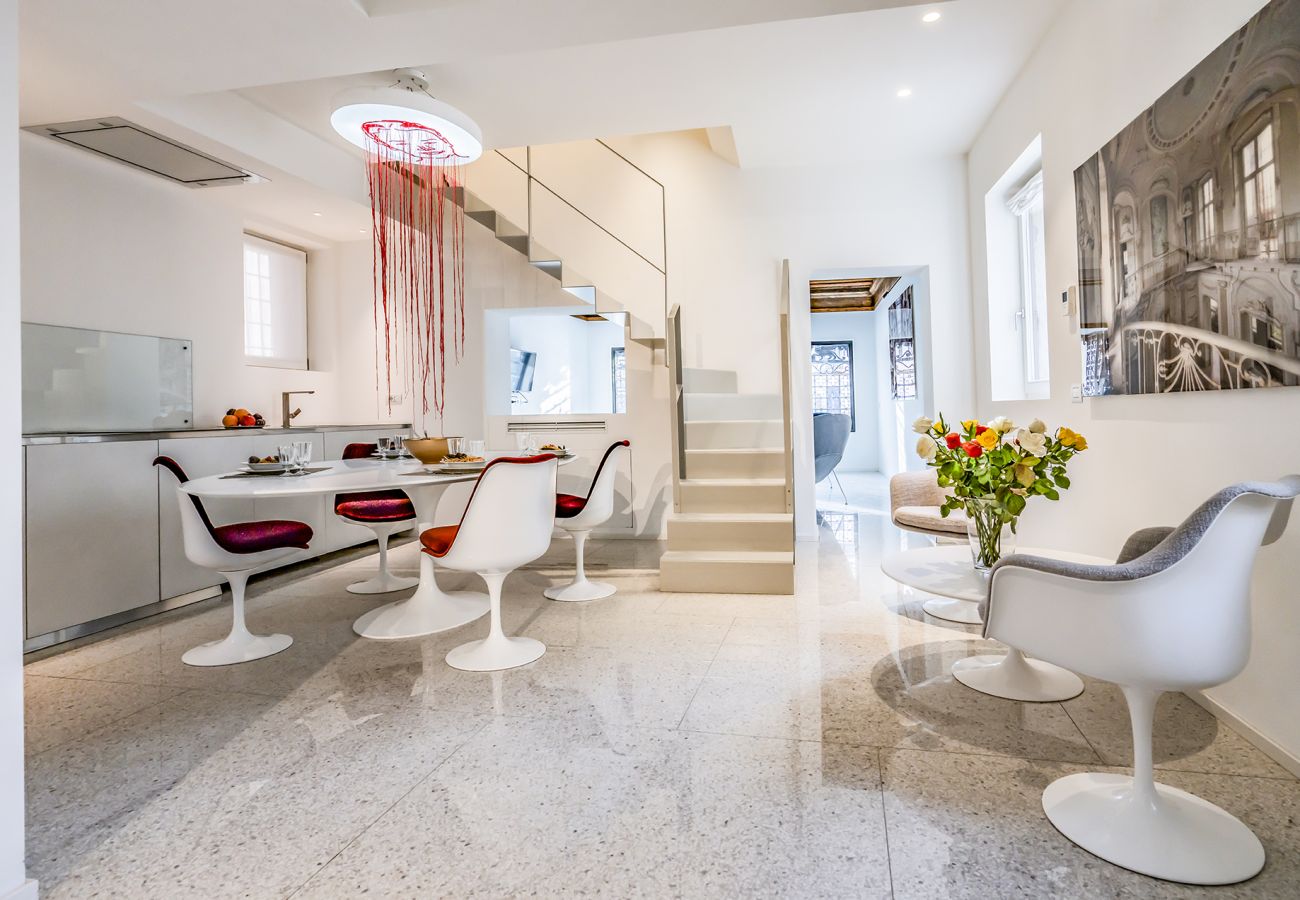 Ferienwohnung in Venedig - La Loggia Grand Canal Ferienwohnung in Venedig - La Loggia Grand Canal