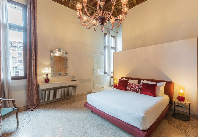 Ferienwohnung in Venezia - Palazzo Angelo Piano Nobile Ferienwohnung in Venezia - Palazzo Angelo Piano Nobile
