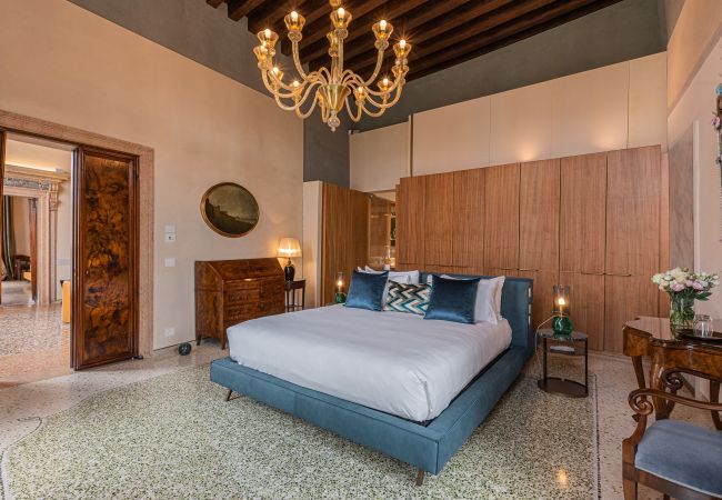 Ferienwohnung in Venezia - Palazzo Angelo Piano Nobile Ferienwohnung in Venezia - Palazzo Angelo Piano Nobile