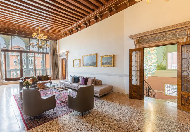 Ferienwohnung in Venezia - Palazzo Angelo Piano Nobile Ferienwohnung in Venezia - Palazzo Angelo Piano Nobile