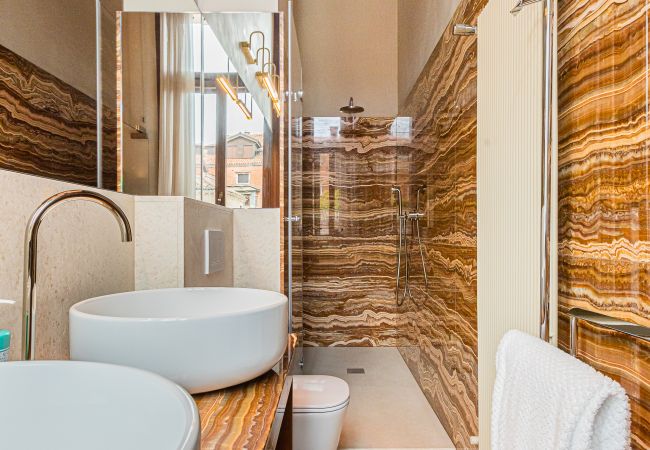 Ferienwohnung in Venezia - Palazzo Angelo Piano Nobile Ferienwohnung in Venezia - Palazzo Angelo Piano Nobile