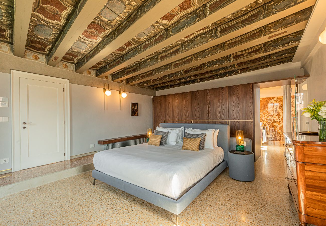 Ferienwohnung in Venedig - Palazzo Angelo Rialto Luxury Apartment Ferienwohnung in Venedig - Palazzo Angelo Rialto Luxury Apartment