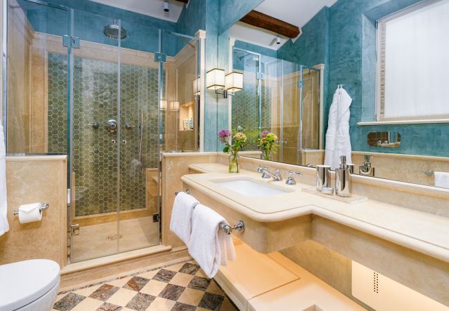 Villa in Firenze - La Dimora degli Affreschi Florence - Il Palazzo - Villa in Firenze - La Dimora degli Affreschi Florence - Il Palazzo -