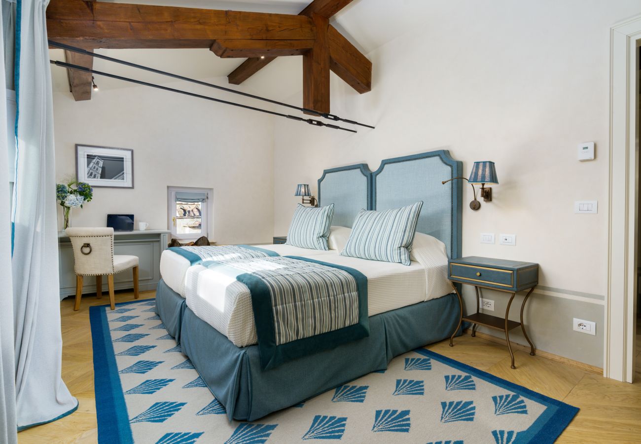 Ferienwohnung in Florenz - Marchesa Olympia Ferienwohnung in Florenz - Marchesa Olympia