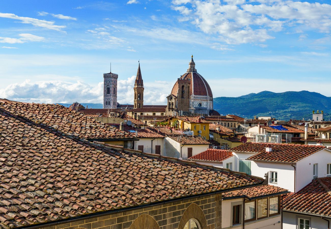 Ferienwohnung in Florenz - Marchesa Olympia Ferienwohnung in Florenz - Marchesa Olympia