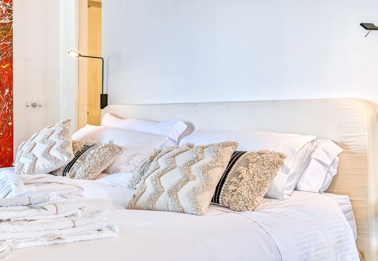 Ferienwohnung in Rom - Skylife Art Gallery Penthouse Ferienwohnung in Rom - Skylife Art Gallery Penthouse