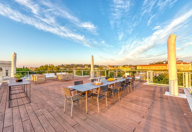 Ferienwohnung in Roma - Skylife 360° Rooftop Penthouse Ferienwohnung in Roma - Skylife 360° Rooftop Penthouse