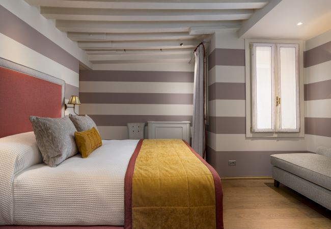 Ferienwohnung in Venedig - La Dimora di Lady J Ferienwohnung in Venedig - La Dimora di Lady J