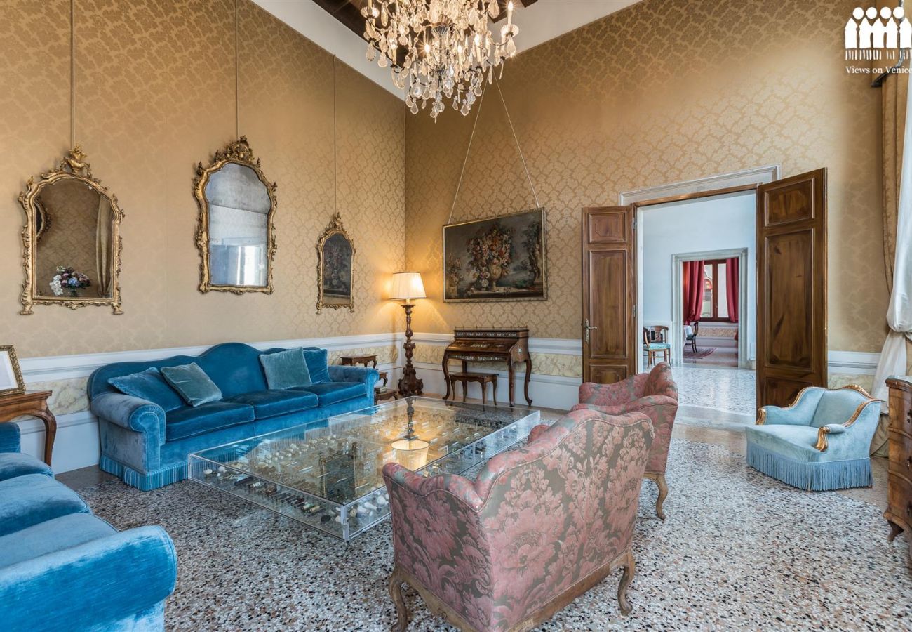 Appartement à Venise - Ca' Cerchieri Loredan Appartement à Venise - Ca' Cerchieri Loredan