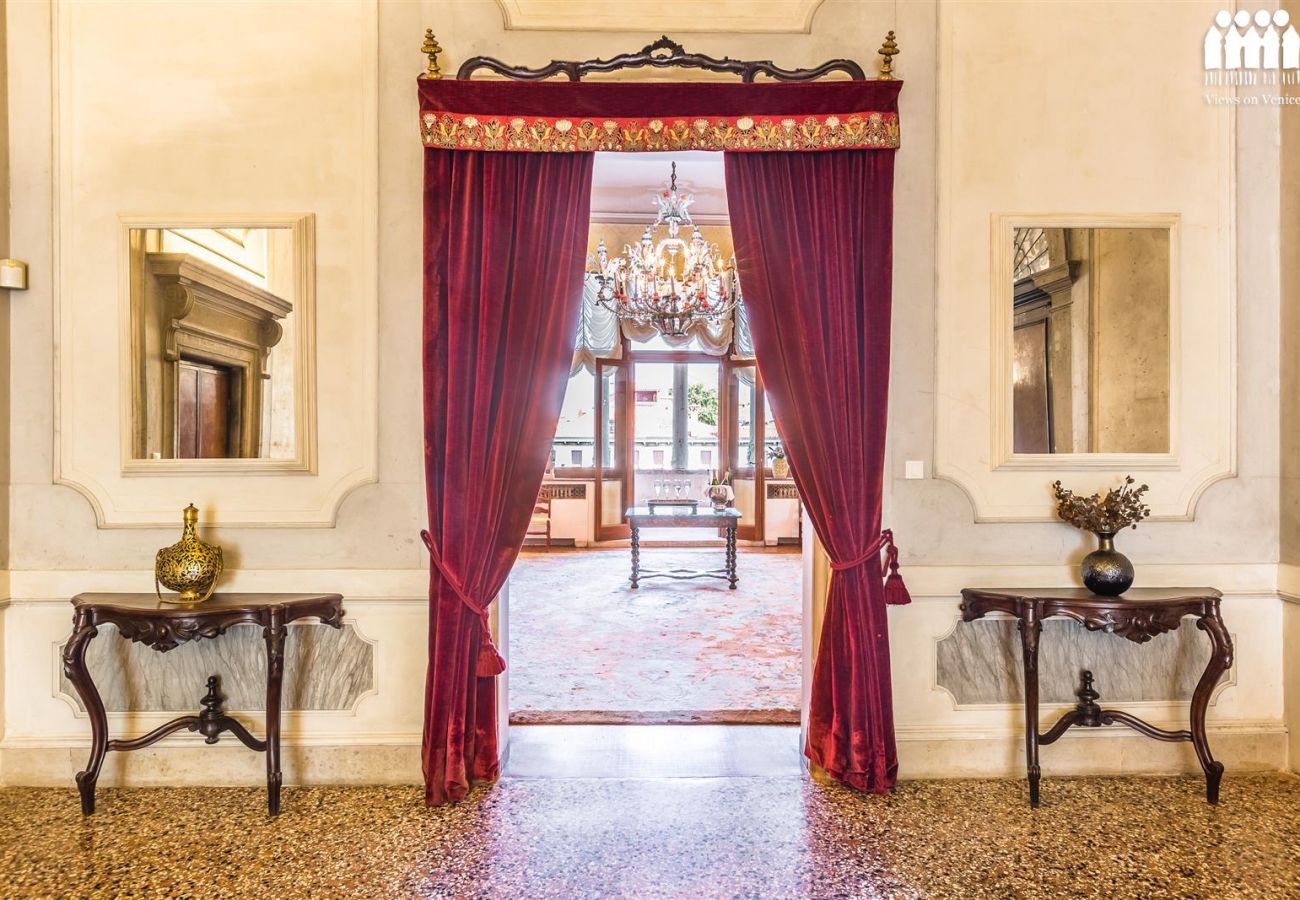 Appartement à Venise - Palazzo Loredan Dell'Ambasciatore Appartement à Venise - Palazzo Loredan Dell'Ambasciatore