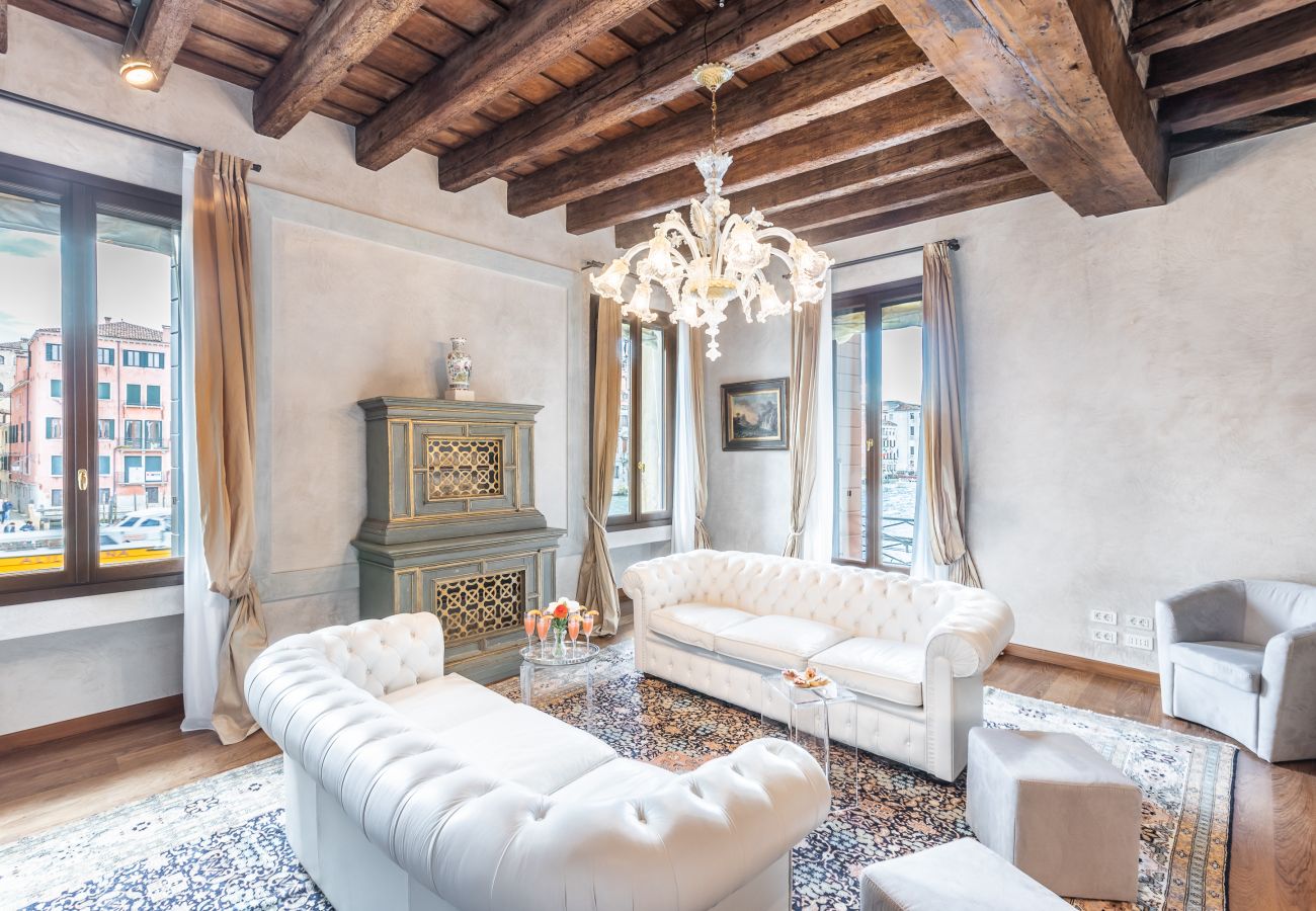 Appartement à Venise - Ca' dei Diamanti Grand Canal Appartement à Venise - Ca' dei Diamanti Grand Canal