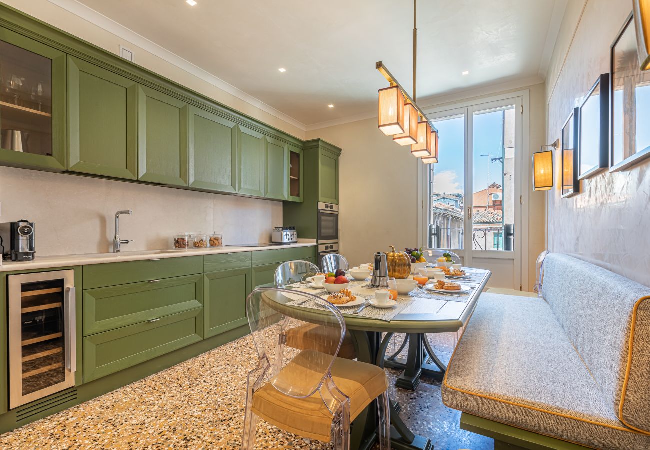 Appartement à Venise - L'Opera Divina Appartement à Venise - L'Opera Divina