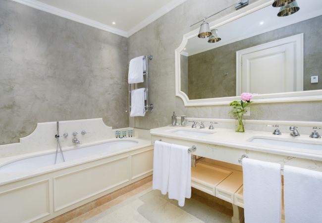 Appartement à Firenze - Barone Achille Appartement à Firenze - Barone Achille