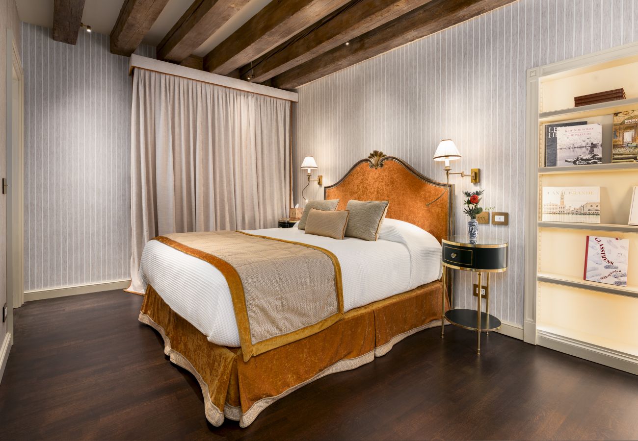 Appartement à Venise - Palazzo Loredan Grand Canal Appartement à Venise - Palazzo Loredan Grand Canal