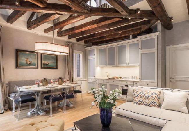 Appartamento a Venezia - La Marchesa Luxury Apartment with Terrace Appartamento a Venezia - La Marchesa Luxury Apartment with Terrace