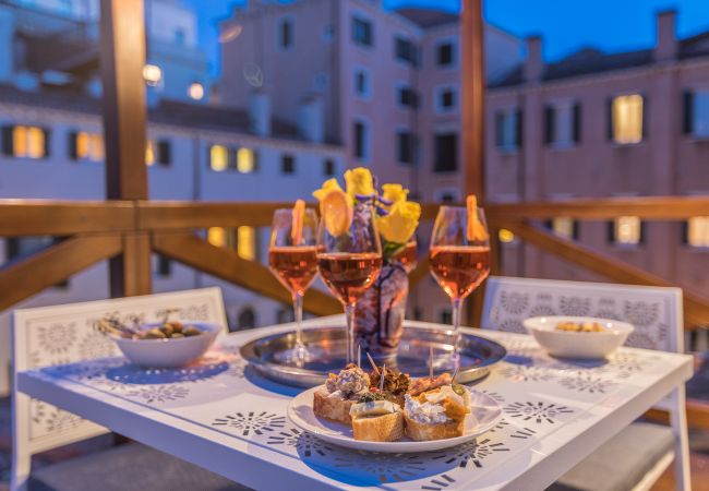 Appartamento a Venezia - La Marchesa Luxury Apartment with Terrace Appartamento a Venezia - La Marchesa Luxury Apartment with Terrace