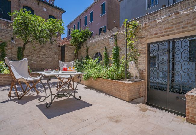 Appartamento a Venezia - Ca' Minore Secret Garden Appartamento a Venezia - Ca' Minore Secret Garden