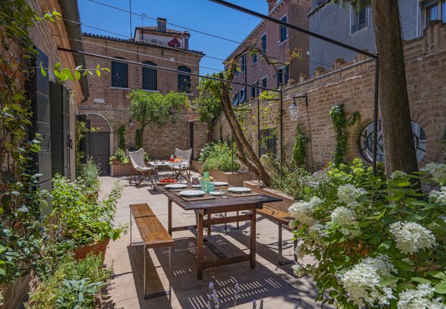 Appartamento a Venezia - Ca' Minore Secret Garden Appartamento a Venezia - Ca' Minore Secret Garden