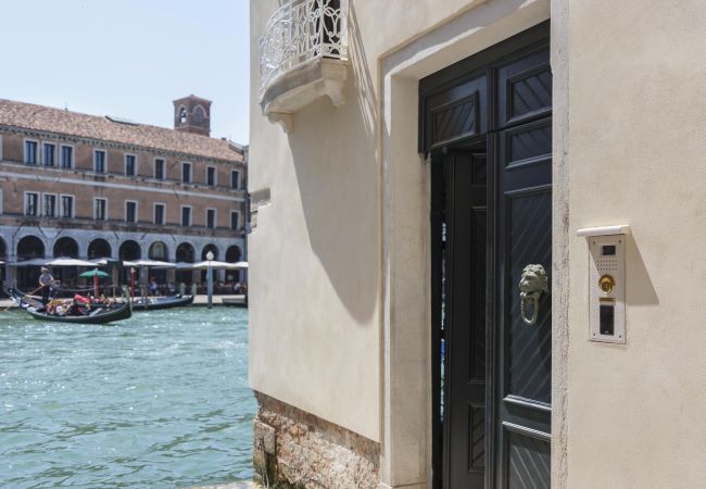 Appartamento a Venezia - La Terrazza Grand Canal Appartamento a Venezia - La Terrazza Grand Canal