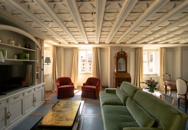  a Lucca - Dimora dell' Arcangelo La Loggia