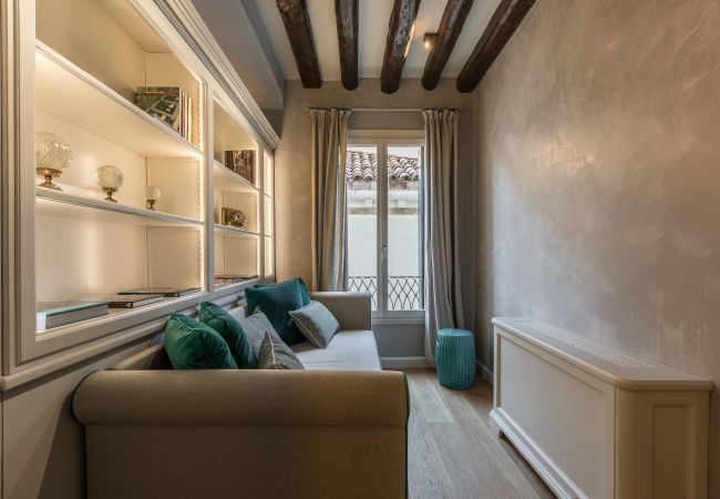 Apartment in Venezia - La Marchesa Luxury Apartment with Terrace Apartment in Venezia - La Marchesa Luxury Apartment with Terrace