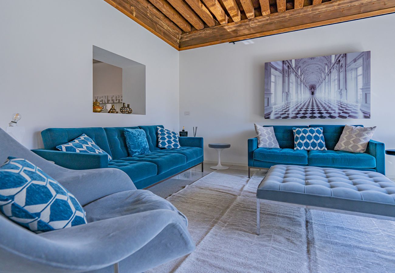 Apartment in Venice - La Loggia Grand Canal Apartment in Venice - La Loggia Grand Canal