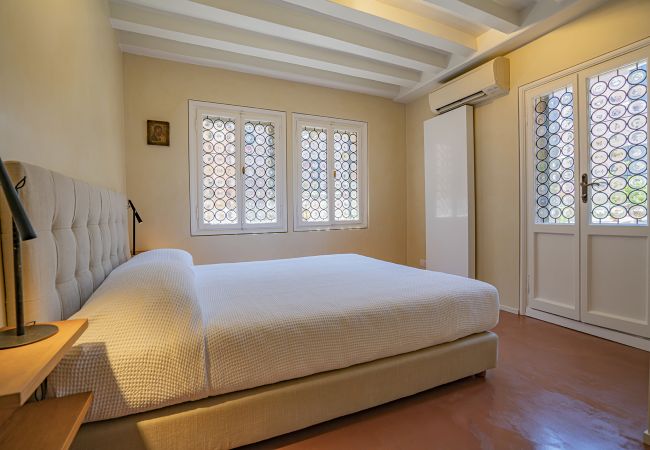 Apartment in Venezia - Ca' Minore Secret Garden Apartment in Venezia - Ca' Minore Secret Garden