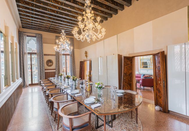 Apartment in Venezia - Palazzo Angelo Piano Nobile Apartment in Venezia - Palazzo Angelo Piano Nobile