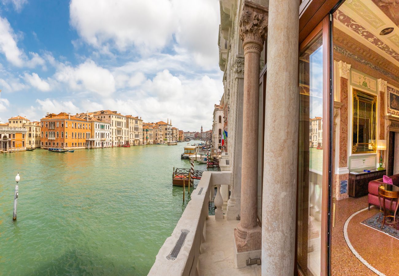 Apartment in Venice - Palazzo Angelo Piano Nobile Apartment in Venice - Palazzo Angelo Piano Nobile