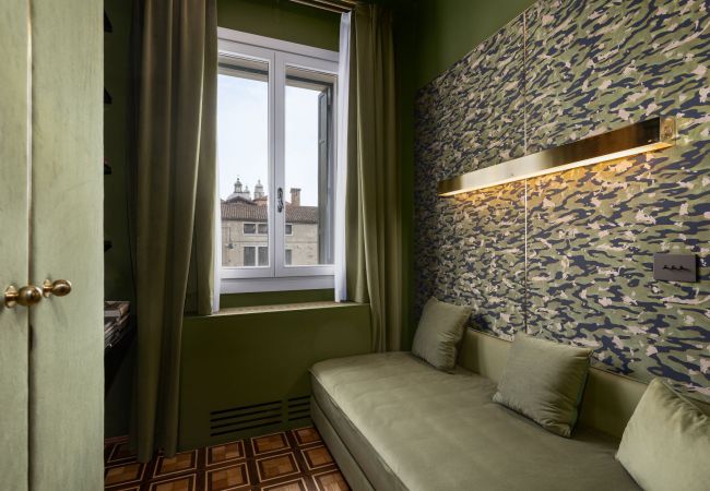 Apartment in Venezia - Dimora San Trovaso Apartment in Venezia - Dimora San Trovaso