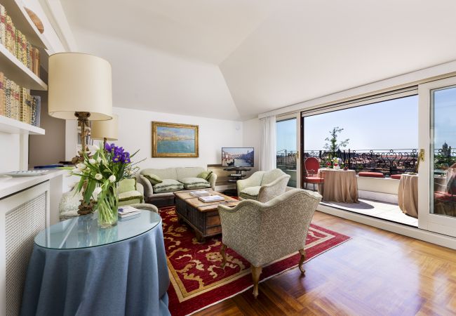 Apartment in Venezia - Ca' Cerchieri Terrace Apartment in Venezia - Ca' Cerchieri Terrace