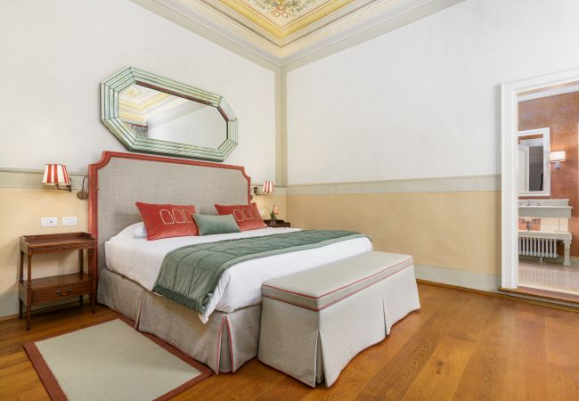Villa in Firenze - La Dimora degli Affreschi Florence - Il Palazzo - Villa in Firenze - La Dimora degli Affreschi Florence - Il Palazzo -