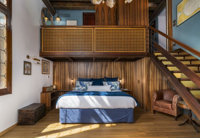 Apartment in Venice - The Yacht House Canal View Apartment in Venice - The Yacht House Canal View