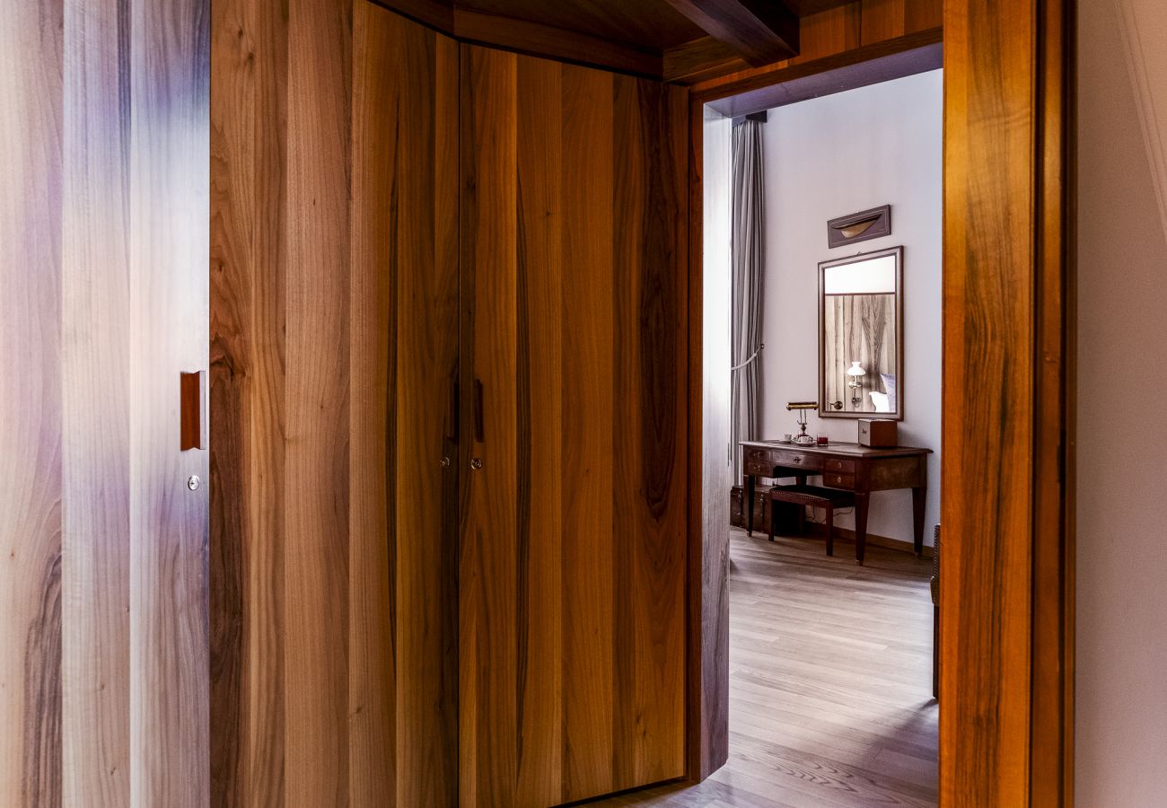 Apartment in Venice - The Yacht House Canal View Apartment in Venice - The Yacht House Canal View