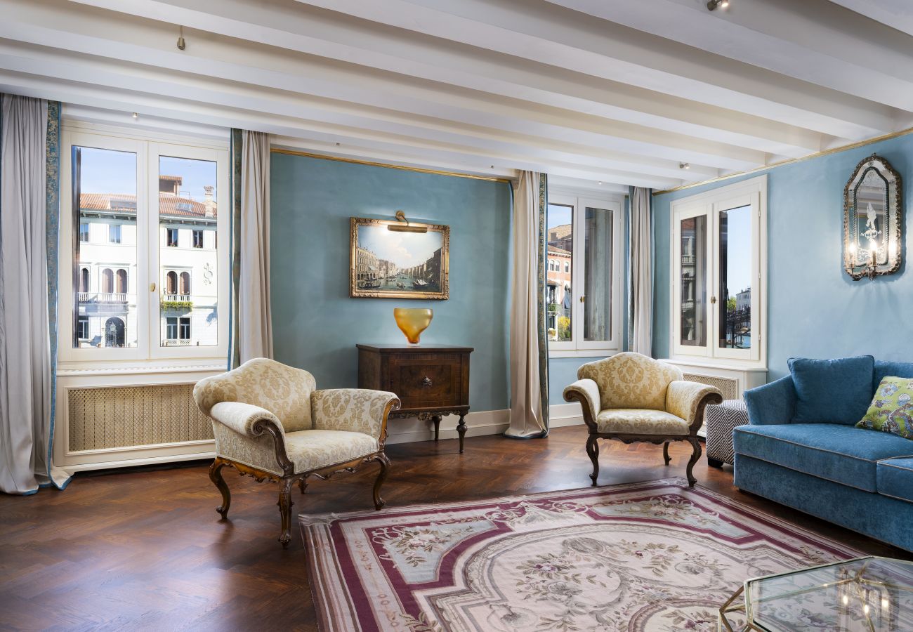 Apartment in Venice - Palazzo Loredan Grand Canal